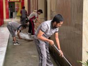 Hari Jadi ke-80 Intelijen Polri, Satintelkam Polres Gowa Berbagi Kepedulian Lewat Kerja Bakti