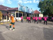 Sambut HUT Bhayangkara ke-80, Bhayangkari Polsek Bajeng Gelar Senam Bersama Penuh Semangat