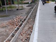 Pelebaran Bahu Jalan Kemantran–Balamoa Dinilai Asal Jadi, Pemerhati Soroti Kualitas Pekerjaan